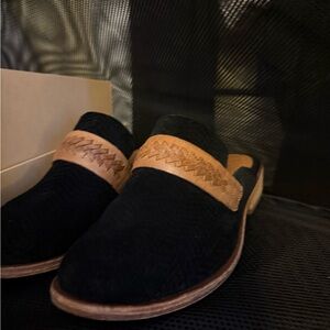Kork-Kese Black and Brown Leather Mule